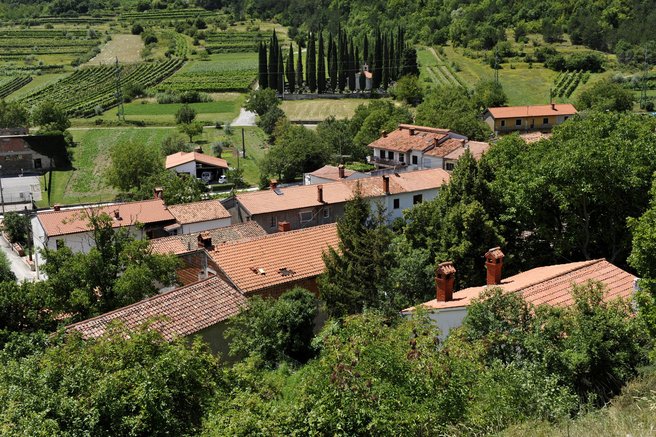Kras in Brkini postajata priljubljena turistična destinacija