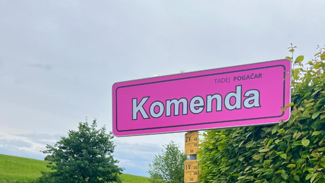 Prelepo slavje: pred Pogačarjevim kronanjem za novega kralja dirke po Italiji Komenda dobiva nove barve!