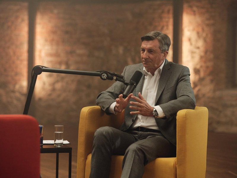 Borut Pahor je Janji povedal, da proti vrhu stene ne vleče samo sebe, ampak ogromno ljudi.