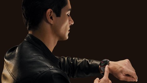 Huawei Watch 4 Pro Space Edition raketna šoba na zapestju
