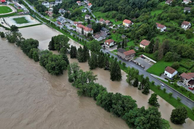 poplave, slovenija, posledice