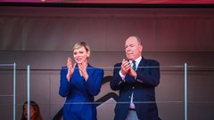 Dolga leta jo spremlja vzdevek najbolj žalostne princese, a najnovejše fotografije nakazujejo, da se je nekaj spremenilo