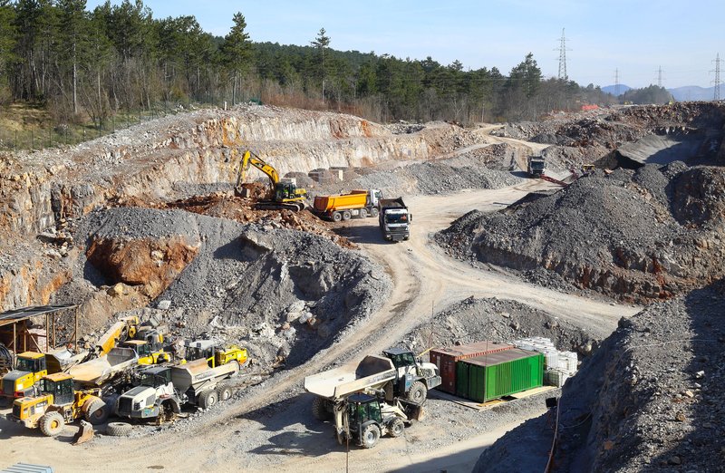 Ogled gradbišča predora Lokev na novi progi Divača-Koper, 2TDK, 2.tir, Pavle Hevka, 15. april 2022