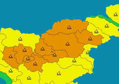 Vremenska situacija se zaostruje: Arso zaradi možnosti poplav izdal oranžno opozorilo (poglejte, kje bo najhuje)
