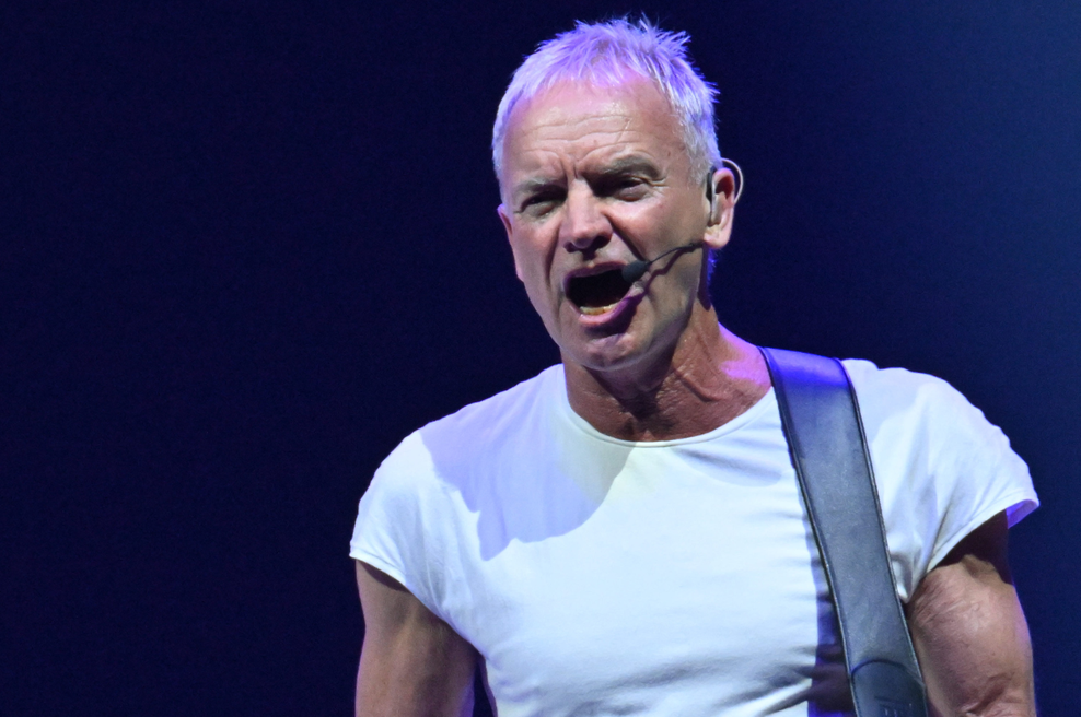 Neponovljivi Sting navdušil napolnjene Stožice: uspešnico Every Breath You Take slovenski oboževalci sprejeli stoje (foto: Žiga Živulovič jr./Bobo)