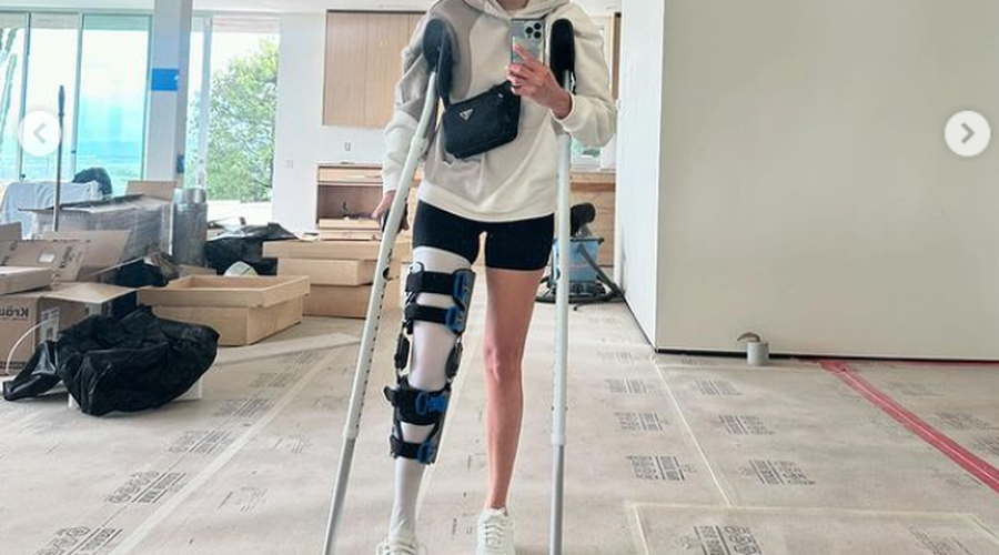 Priljubljena igralka delila fotografije okrevanja po nesreči: "Pripravite se na ..." (foto: Instagram Nina Dobrev)