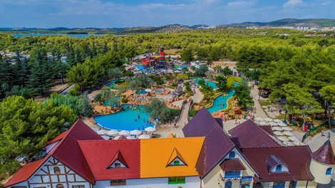 Najavljena širitev impresivnega vodnega parka Aquapark Dalmatia v Šibeniku
