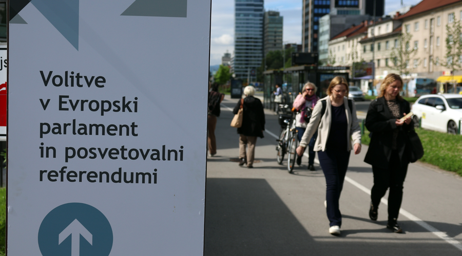 Ne pozabite na volilni molk: do kdaj traja in koliko prijav domnevnih kršitev je že prejela dežurna služba? (foto: Borut Živulovič/Bobo)
