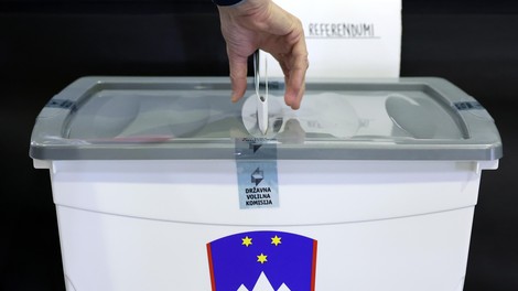 Zdaj je uradno: referendum o dodatku k pokojnini za umetnike 11. maja