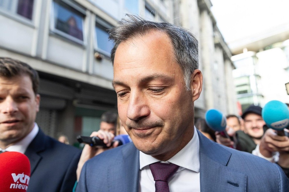 Po nedeljskih volitvah odstop podal premier EU države (foto: Profimedia)