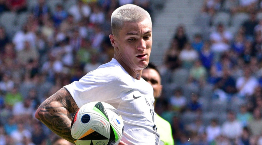 Peroksidno blond pričeska je na evropskem prvenstvu v nogometu 2024 postala Šeškov zaščitni znak. (foto: Profimedia)