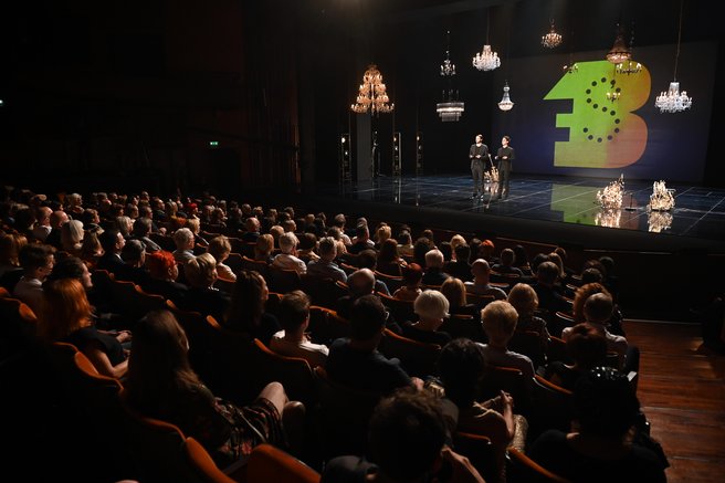 Znano je! Nagrajenci 59. Festivala Borštnikovega srečanja so ...