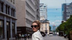 FOTO in INTERVJU: Čudovita Iva Krajnc Bagola nas je navdihnila s 4 poletnimi stajlingi v oblačilih Comma (za dneve v mestu in ob morju)