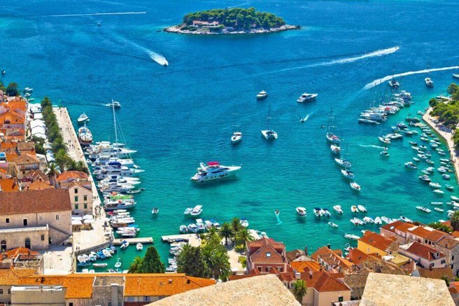 'Podivjani' turisti na prestižnem jadranskem otoku: “Vsi vidijo samo incidente”