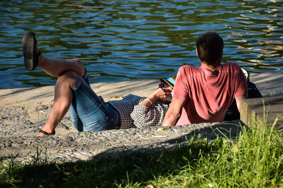 Sončno bo, temperature pa poletno vroče (foto: Bobo)