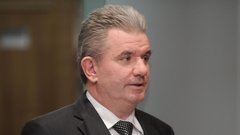 Nekdanji minister za okolje Andrej Vizjak pod drobnogledom: gre za 1,5 milijona evrov!