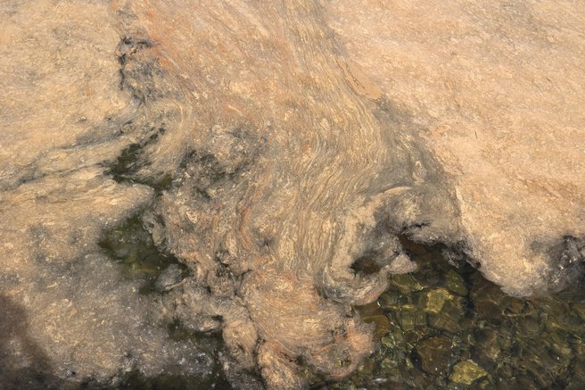 Slaba novica za tiste, ki želijo na slovensko obalo: pristojni kopanje odsvetujejo