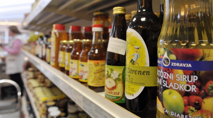 Američanka v slovenskem marketu nasmejala splet: "Poglejte tole ..." (foto: Srdjan Zivulovic/BOBO)