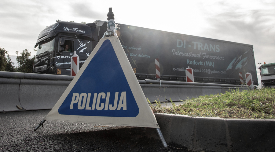Po tragediji na Hrvaškem: 9-letnemu otroku naj bi v rokah eksplodirala granata, ki jo je našel v grmovju (foto: Profimedia)