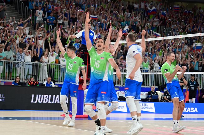 Slovenski odbojkarji zmagovalci rednega dela lige narodov
