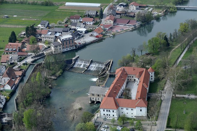 fužinski grad ljubljanica reka