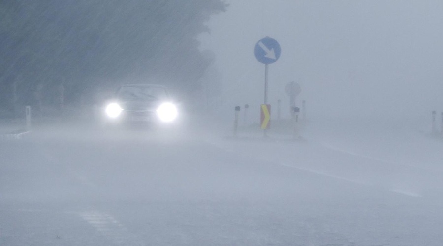 Apokaliptični prizori hude ure: ena oseba umrla (VIDEO) (foto: Profimedia)