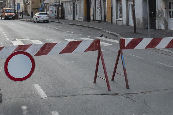 zaprtje ceste