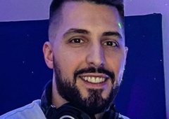 So ga oboževalci pustili na cedilu? Na koncert Challeta Salleta prišla zgolj peščica ljudi (FOTO)