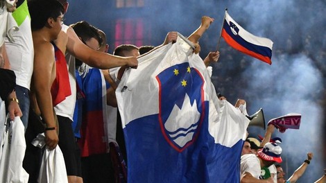 slovenska zastava EURO 2024