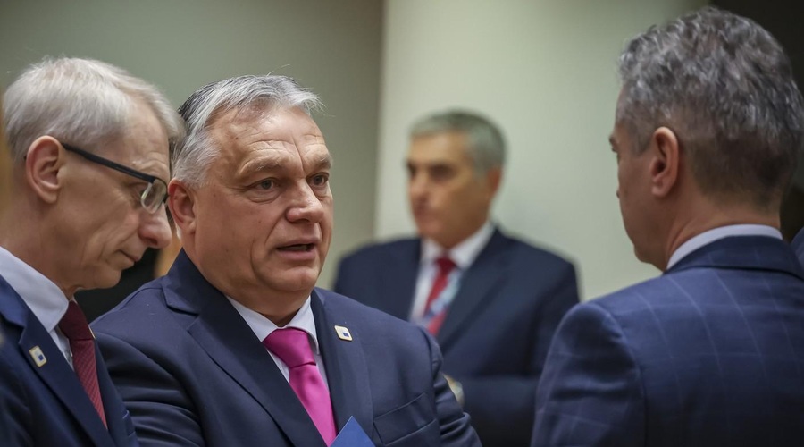 Premier prvič po ruski invaziji nenapovedano obiskal Kijev (foto: Profimedia)