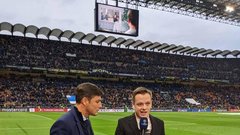 Znani novinar s POP TV razkril neprijetno srečanje: kar med prenosom v živo se je nanj spravil ...