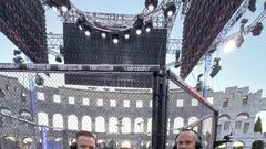 Znani novinar s POP TV razkril neprijetno srečanje: kar med prenosom v živo se je nanj spravil ...
