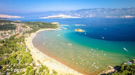 Po Bookingu rezerviral nastanitev, skoraj 1.000 evrov pa so prejeli goljufi
