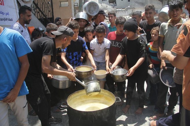 Gaza po umiku izraelske vojske: našli so še najmanj 40 trupel