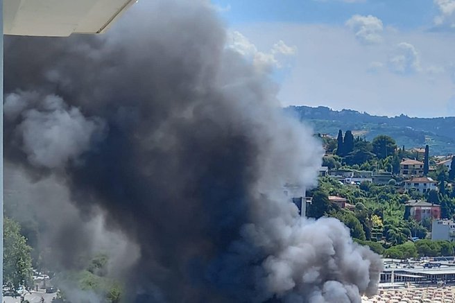 Nove informacije: po večurnem boju z ognjem v Portorožu ostajajo posledice ...