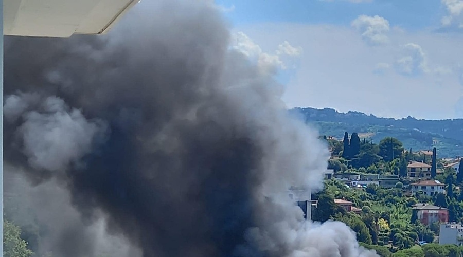 Nove informacije: po večurnem boju z ognjem v Portorožu ostajajo posledice ... (foto: Radio Capris)