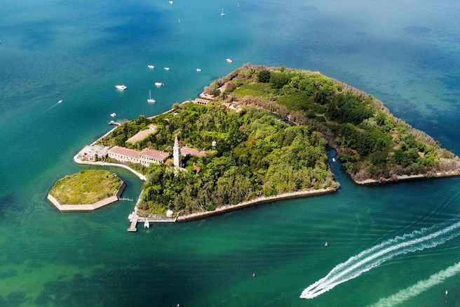 otok poveglia italija