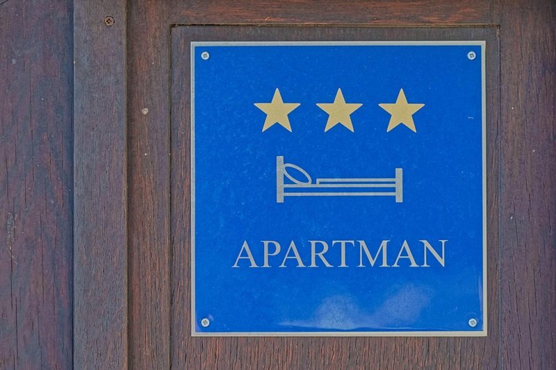 apartma hotel nastanitev