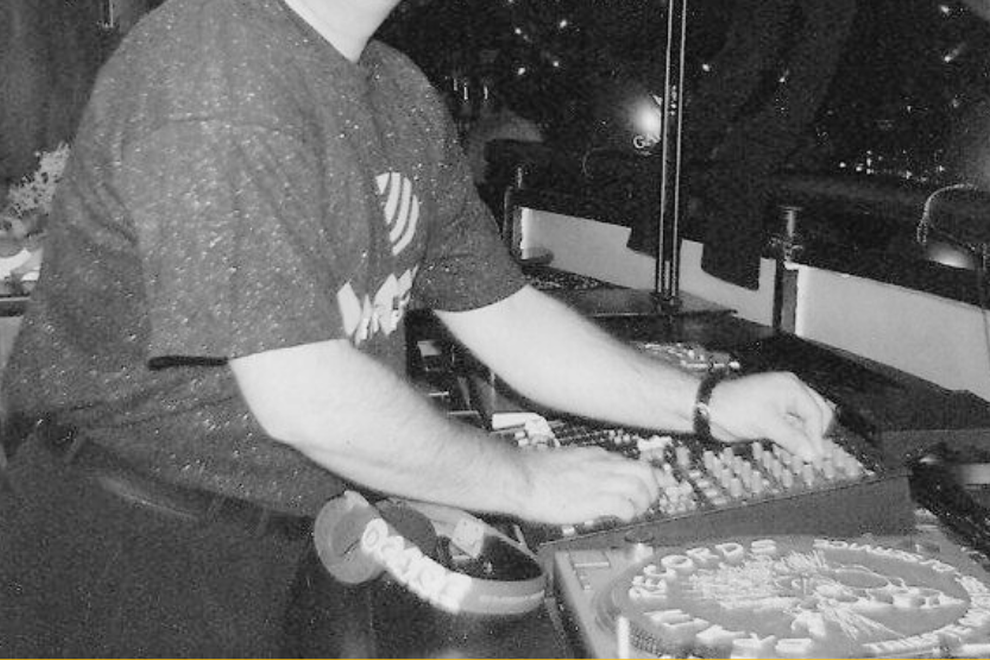 Poslovil se je legendarni slovenski DJ