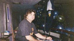 Poslovil se je legendarni slovenski DJ