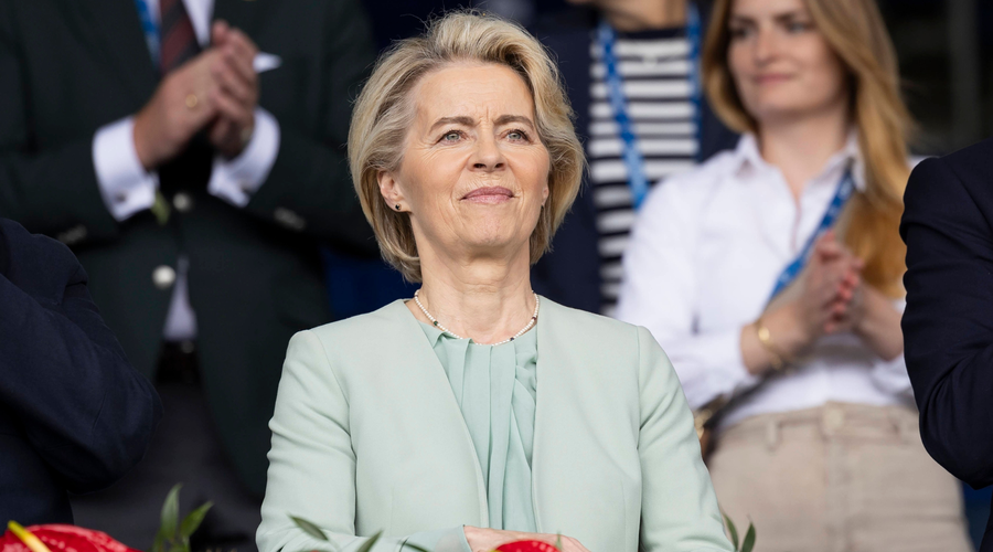 Za je bilo več kot 400 poslancev: tajno glasovanje potrdilo nadaljnjo usodo Ursule von der Leyen (foto: Profimedia)