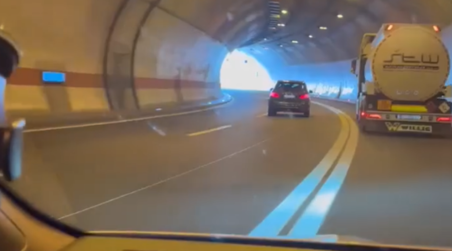 Posnetek, ob katerem zaledeni kri: v tunelu prevozil dve polni črti in drvel po nasprotnem pasu (VIDEO) (foto: Facebook/Prometne zgode i nezgode)