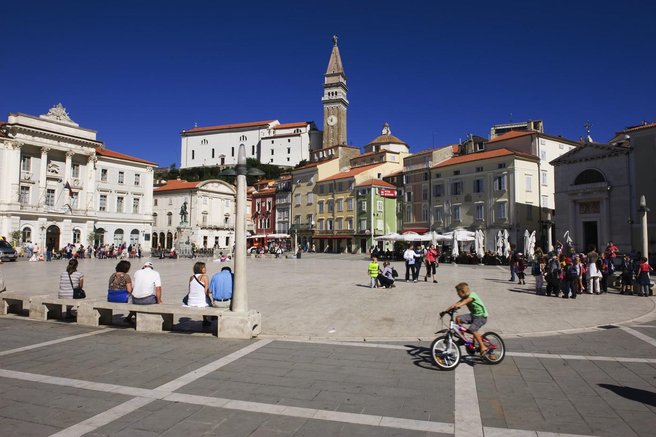 Tartinijev trg Piran