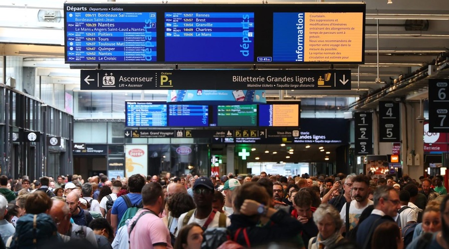Po kolapsu železniškega prometa: vlaki še vedno vozijo v okrnjeni zmogljivosti (foto: Profimedia)