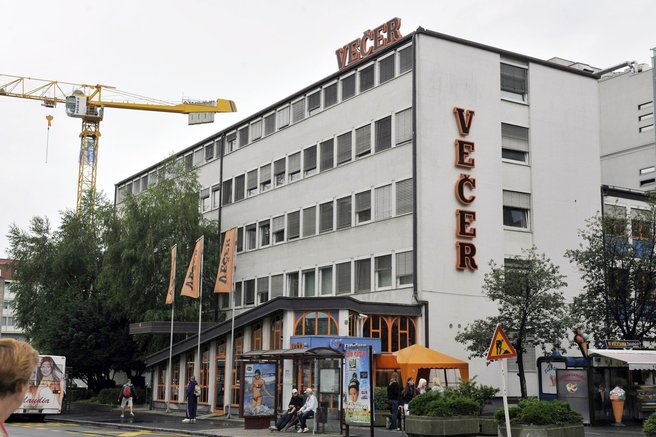 Večer