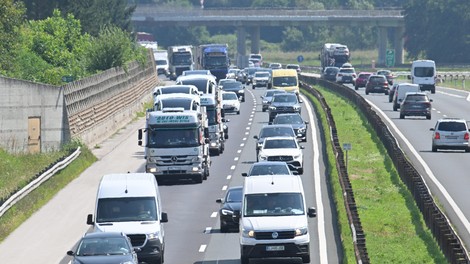 cesta avto kolona gneca zastoji