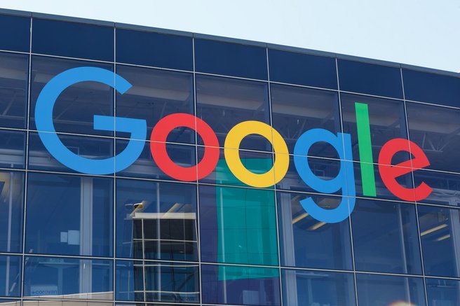 Šokantna odločitev sodišča, po kateri nič več ne bo tako, kot je bilo: če uporabljate Google, potem ...