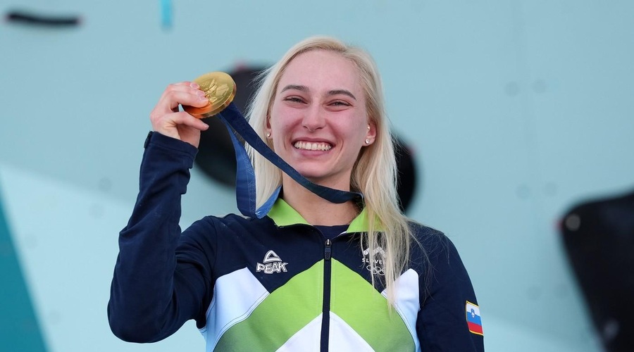 Janji Garnbret po olimpijski zmagi čestital politični vrh: "Nesporna kraljica športnega plezanja" (foto: Profimedia)