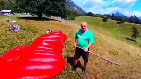 pristanek padalec parcela napad lastnik