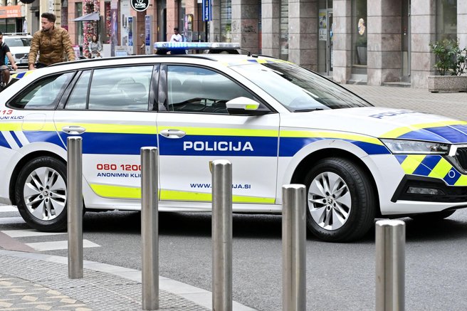 policija